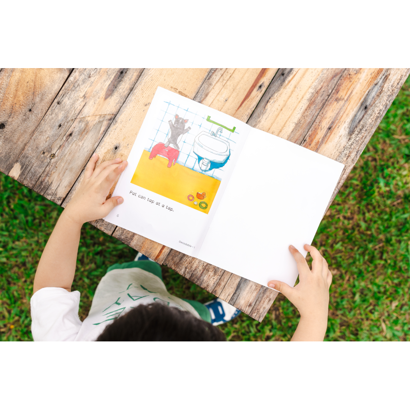 MYReaders Decodable Books (33 Phonics-Based Storybooks)